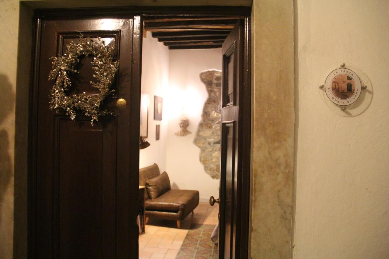 La Porta Sui Monti Di Luna การ์รารา ภายนอก รูปภาพ