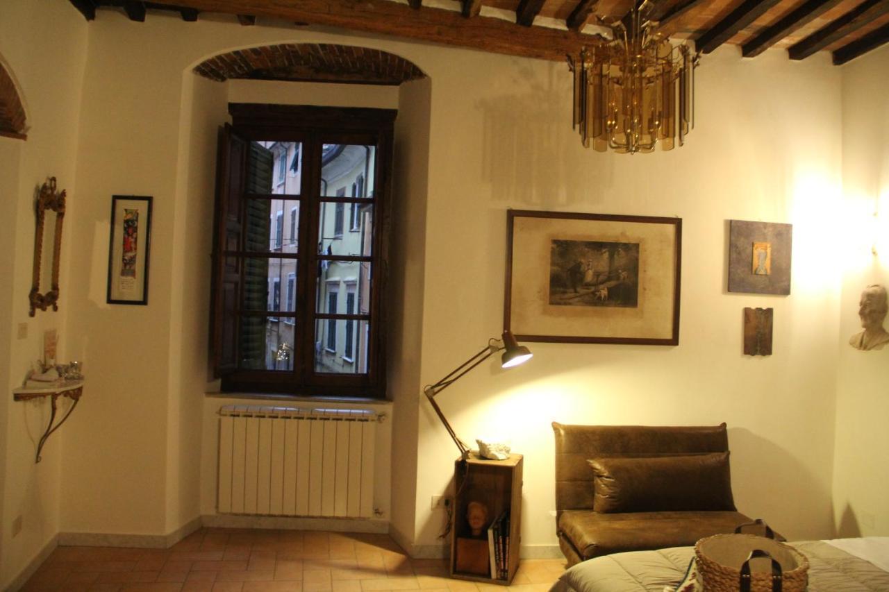 La Porta Sui Monti Di Luna การ์รารา ภายนอก รูปภาพ